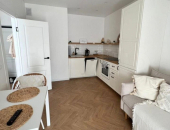  1       ,   21 -  ,   -